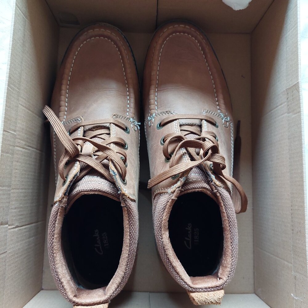 Clarks Men's Size 10 Katchur Top Dark Tan Nubuck Boots For Men  (Tan)
